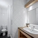 شقة Spacieux Pour 10 Pers. A Val Thorens, Acces Direct Pistes, Balcon Sud, Espace Wellness - Fr-1-640-68 *